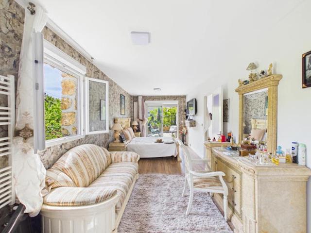 Vente Maison 8 pièces 320 m2 Montfermeil