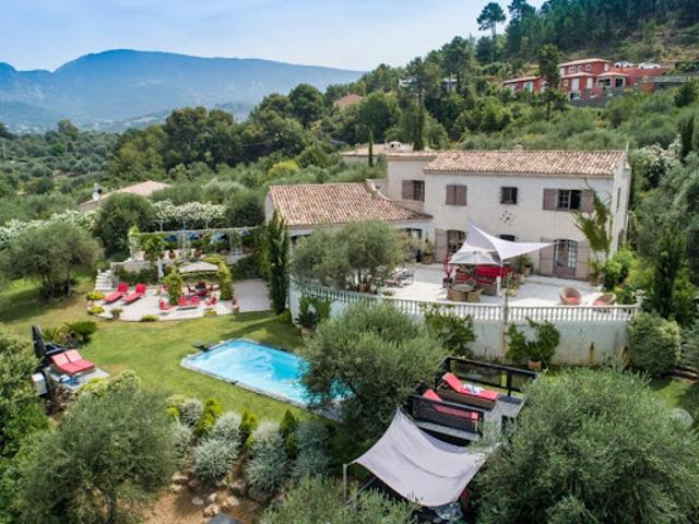 Vente Maison 8 pièces 320 m2 La Roquette sur Var
