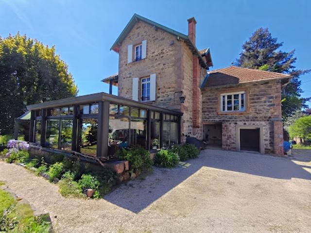 Vente Maison 8 pièces 320 m2 Saint Martin en Haut