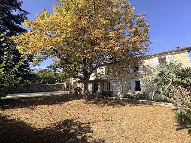 Vente Maison 8 pièces 320 m2 Saint Bauzély