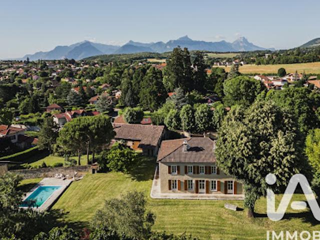 Vente Maison 8 pièces 337 m2 Champagnier
