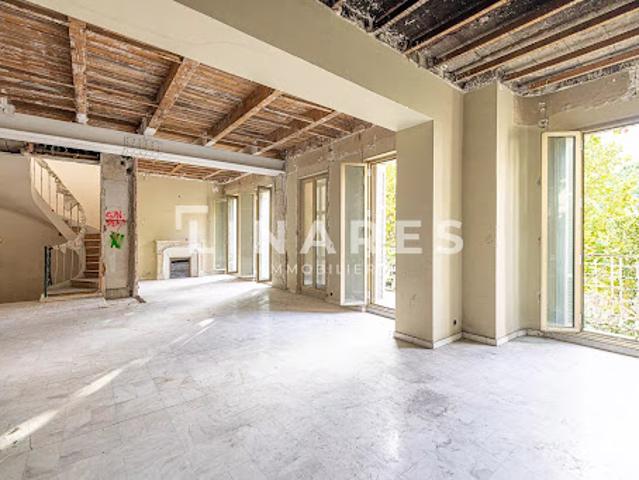 Vente Maison 8 pièces 330 m2 Marseille 8ème