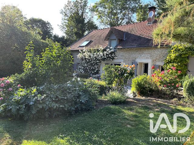 Vente Maison 8 pièces 330 m2 Hermonville