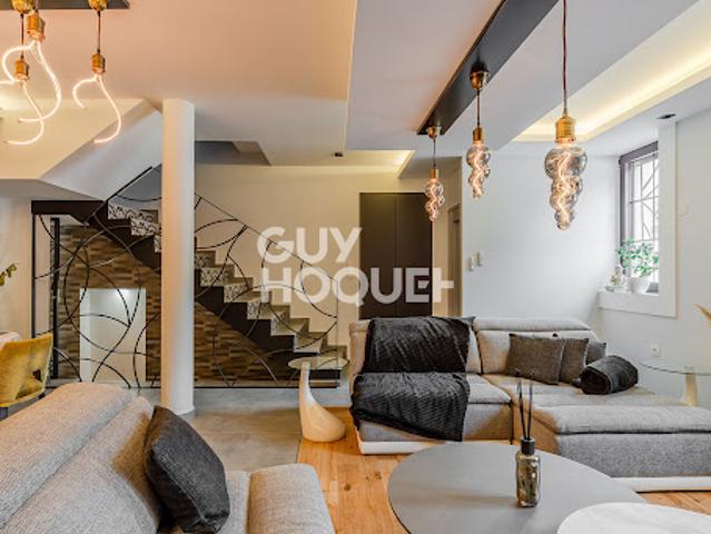 Vente Maison 8 pièces 332 m2 Lyon 4ème