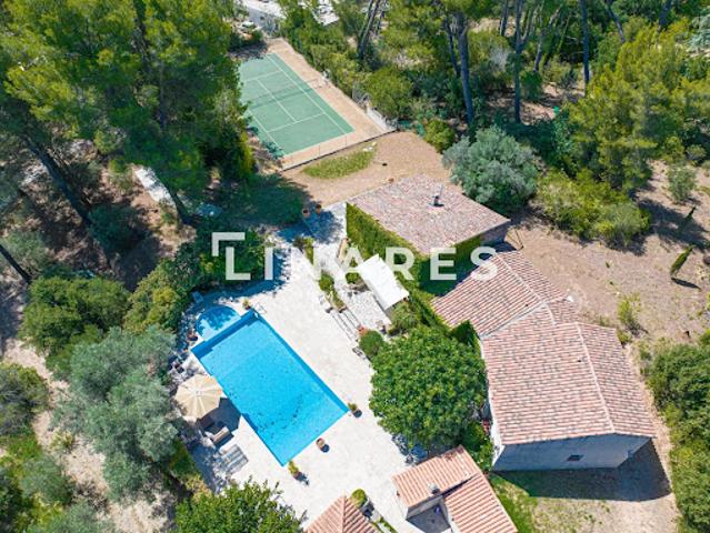 Vente Maison 8 pièces 340 m2 Marseille 11ème