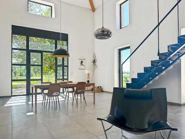 Vente Maison 8 pièces 340 m2 La Baume Cornillane