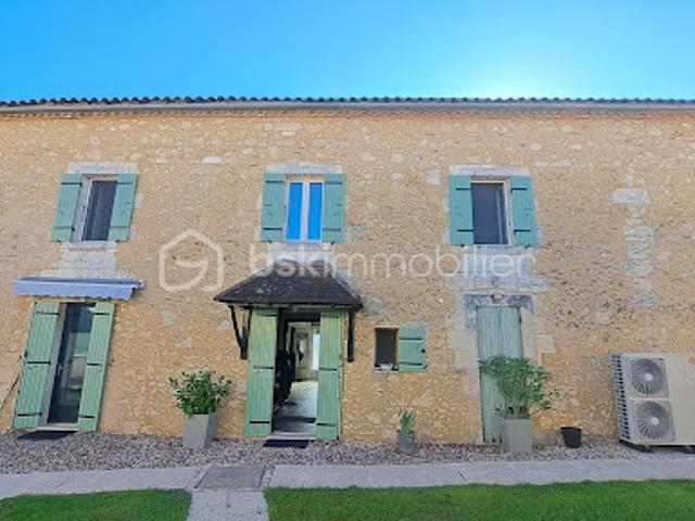 Vente Maison 8 pièces 340 m2 Saint Médard de Mussidan