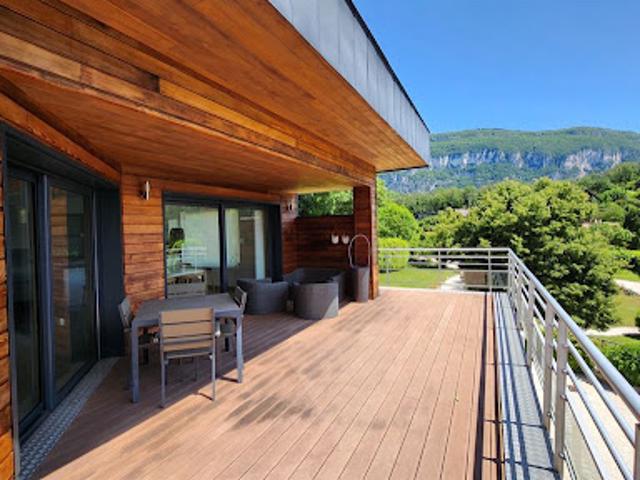 Vente Maison 8 pièces 341.8 m2 Chindrieux
