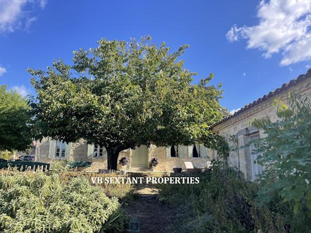 Vente Maison 8 pièces 342 m2 Sauveterre de Guyenne