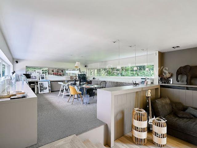 Vente Maison 8 pièces 356 m2 Croix