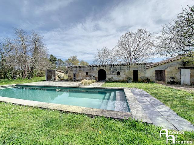 Vente Maison 8 pièces 356 m2 Libourne