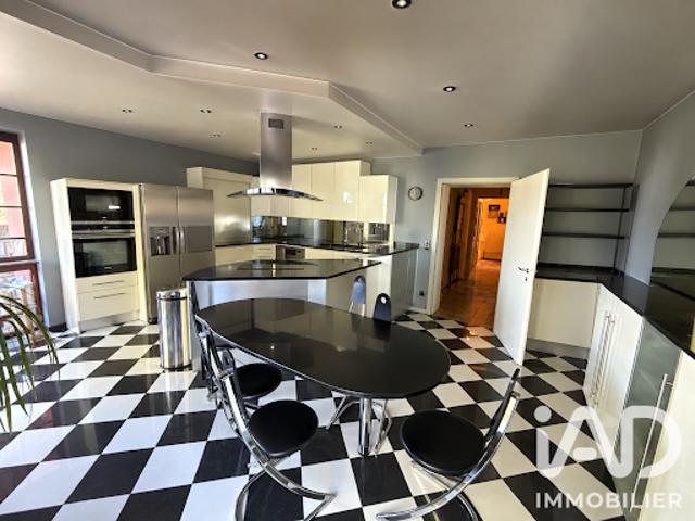 Vente Maison 8 pièces 359 m2 Berstheim