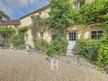 Vente Maison 8 pièces 350 m2 Feucherolles