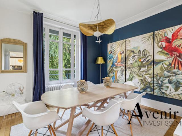 Vente Maison 8 pièces 364.69 m2 Lyon 4ème