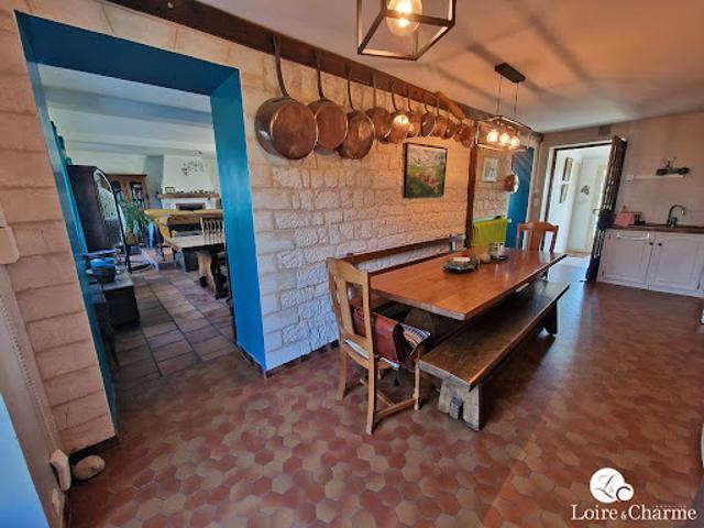 Vente Maison 8 pièces 374.06 m2 Josnes