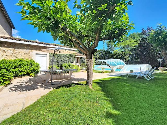 Vente Maison 8 pièces 375 m2 Revel