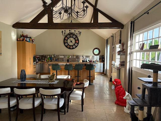 Vente Maison 8 pièces 375 m2 Vironvay