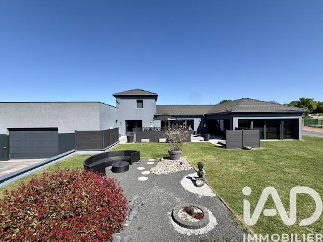 Vente Maison 8 pièces 377 m2 Saint Jean Kourtzerode