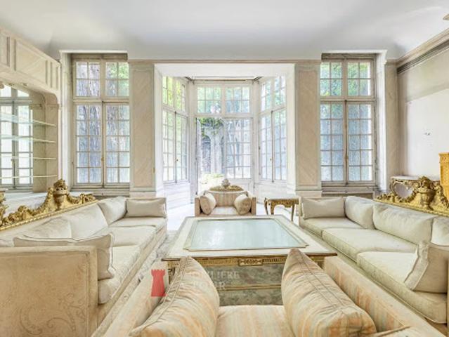 Vente Maison 8 pièces 379 m2 Paris 16ème
