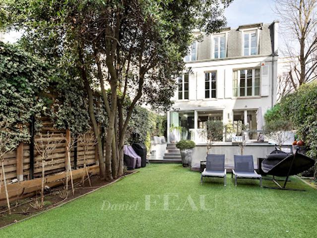 Vente Maison 8 pièces 385.22 m2 Neuilly sur Seine