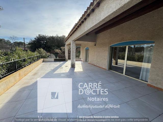 Vente Maison 8 pièces 389 m2 Nimes