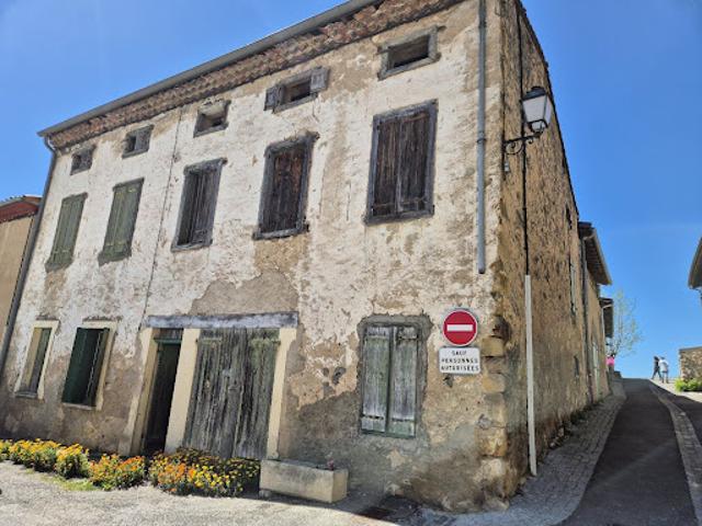 Vente Maison 8 pièces 380 m2 Roquefixade