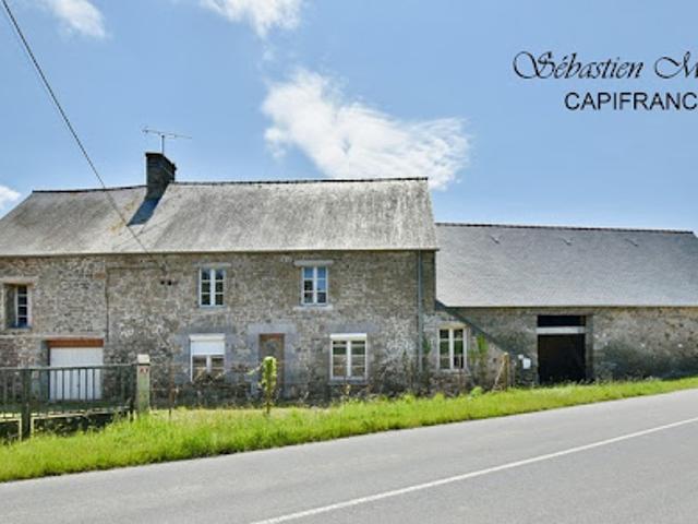 Vente Maison 8 pièces 380 m2 Saint Georges de Gréhaigne