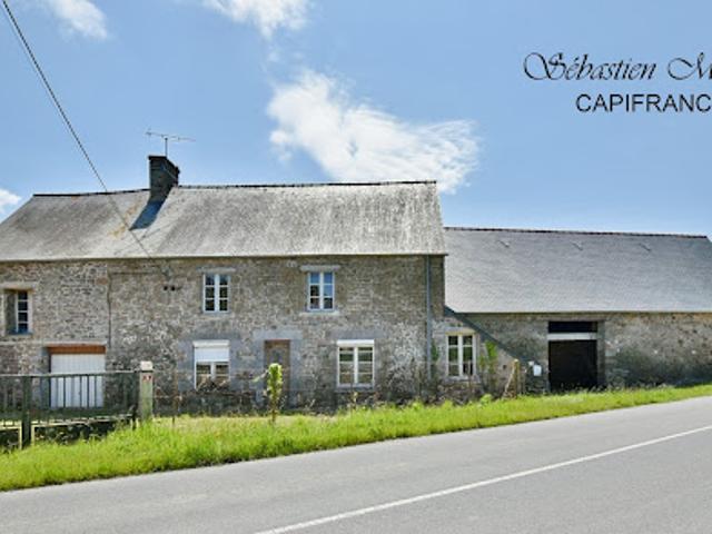 Vente Maison 8 pièces 380 m2 Saint Georges de Gréhaigne