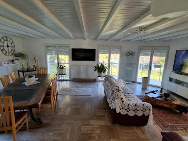 Vente Maison 8 pièces 390 m2 Blot l'Eglise