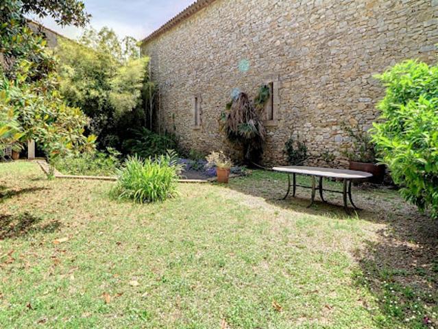 Vente Maison 8 pièces 390 m2 Canet