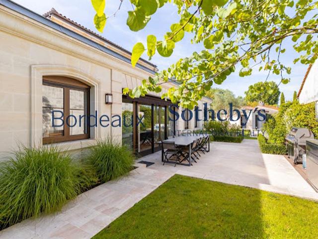 Vente Maison 8 pièces 400 m2 Bordeaux