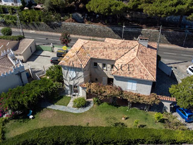Vente Maison 8 pièces 400 m2 San Martino di Lota