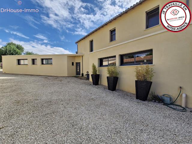Vente Maison 8 pièces 427 m2 Vouille