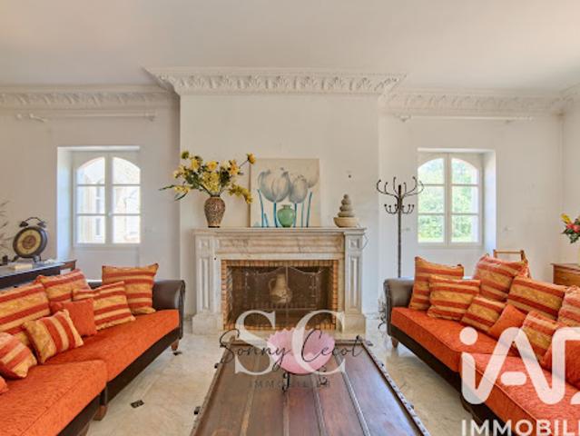 Vente Maison 8 pièces 420 m2 Cuq