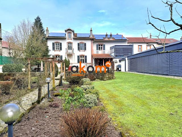 Vente Maison 8 pièces 431.99 m2 Domèvre sur Vezouze