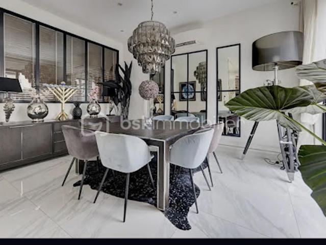 Vente Maison 8 pièces 249 m2 Le Perreux sur Marne