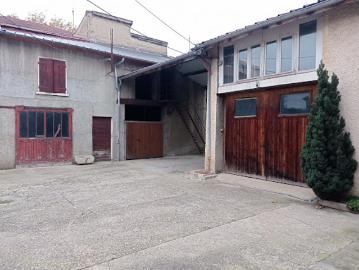 Vente Maison 8 pièces 400 m2 Vaulx en Velin