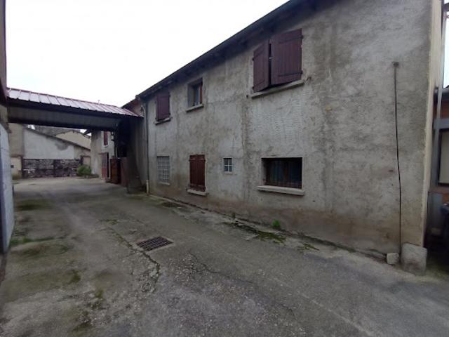 Vente Maison 8 pièces 400 m2 Vaulx en Velin