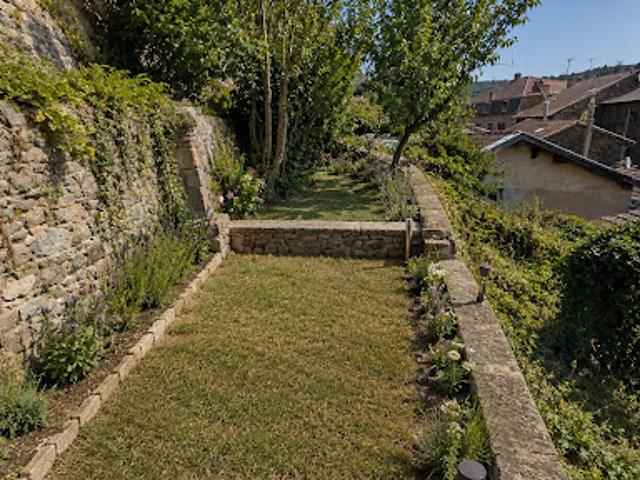 Vente Maison 8 pièces 75 m2 Sain Bel