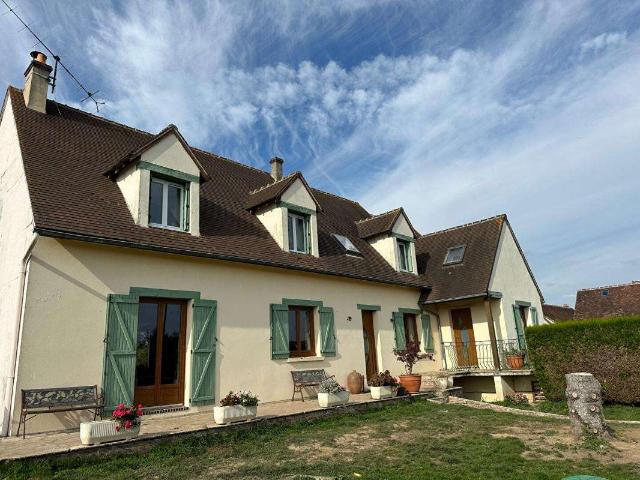 Vente maison 8 pièces Coulonges les Sablons 61