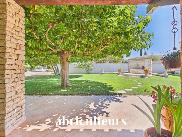 Vente maison 8 pièces Charleval 13