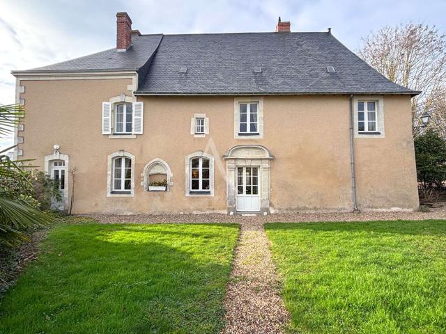 Vente maison 8 pièces Château Gontier sur Mayenne 53