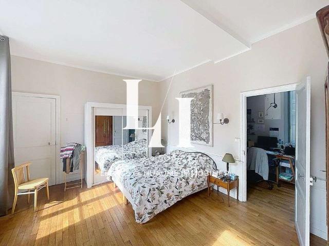 Vente maison 8 pièces Château Gontier 53