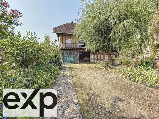 Vente maison 8 pièces Chérence 95