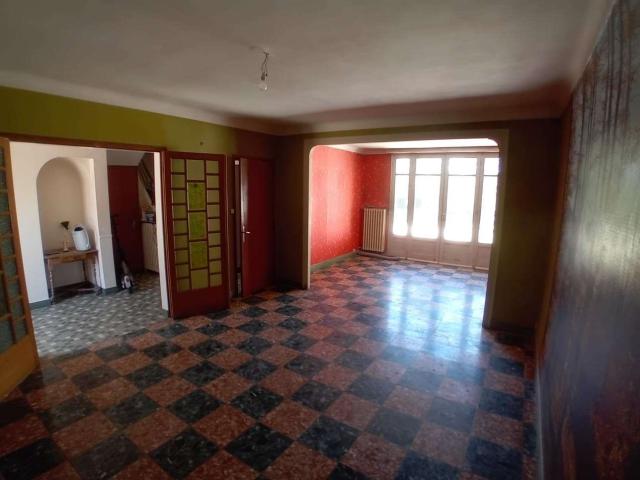 Vente maison 8 pièces Angers Saint Serge 49