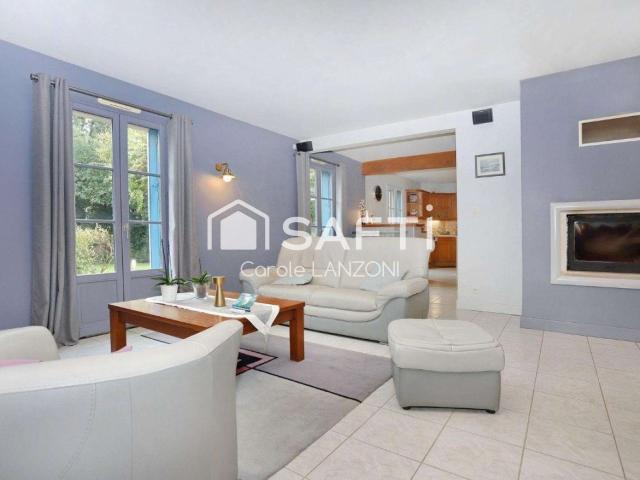 Vente maison 8 pièces Argentré du Plessis 35