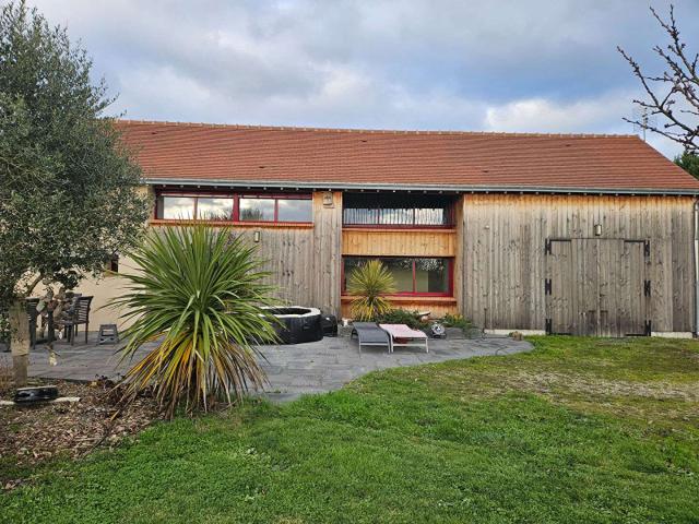 Vente maison 8 pièces Baugé 49