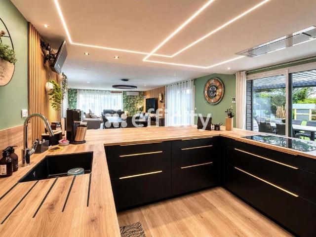 Vente maison 8 pièces Bais 35