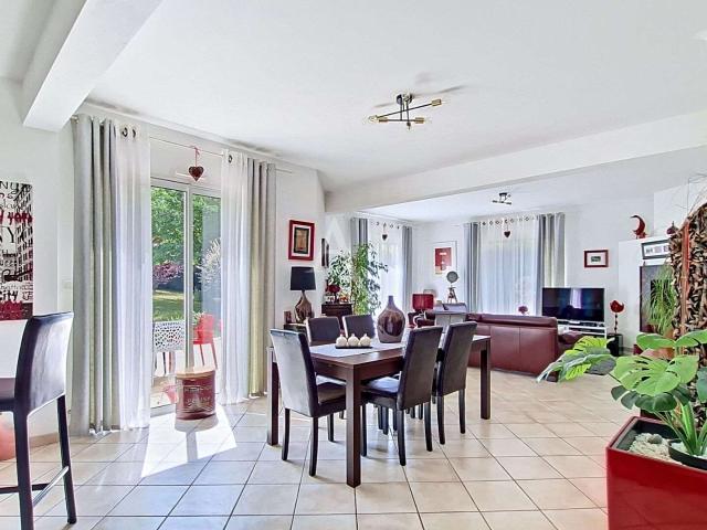 Vente maison 8 pièces Briollay 49