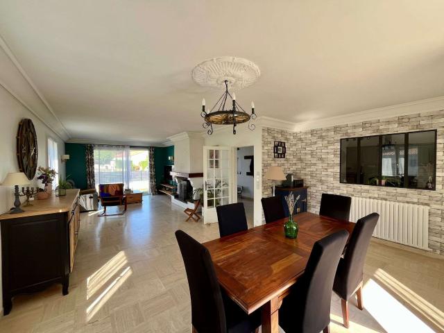 Vente maison 8 pièces Essarts en Bocage 85